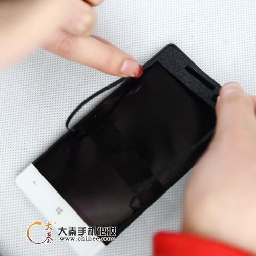 0英寸电容触控屏,分辨率达到了